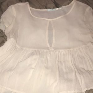 Short sleeve crop flowy top